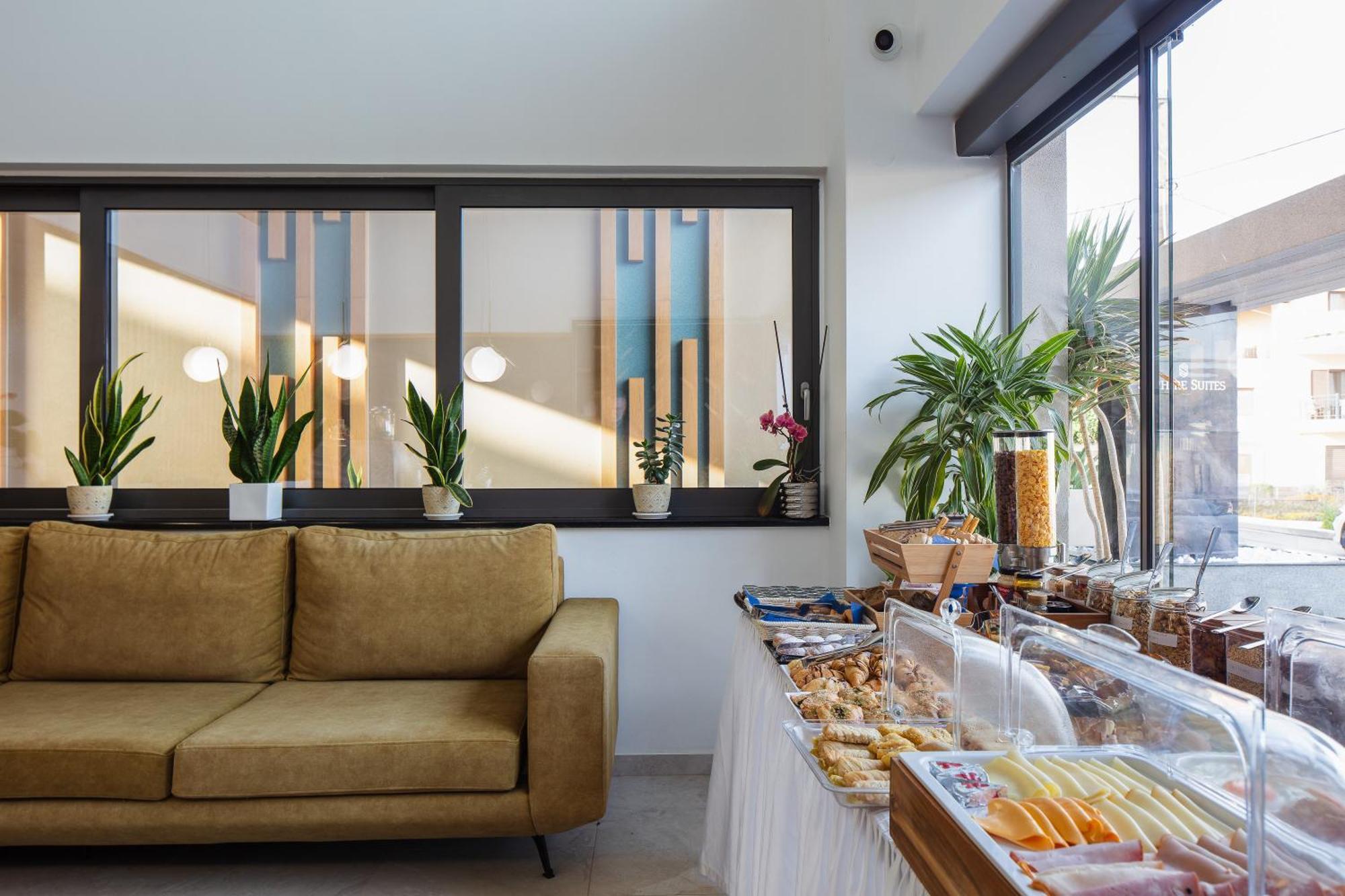 Sapphire Horizon Suites 키사모스 외부 사진
